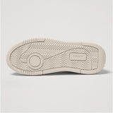 Sneakers unisex Ellesse LS914 in pelle e suede color beige con lacci coordinati e logo Ellesse sulla linguetta