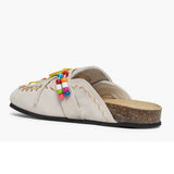 Mule Gagliotta in camoscio ghiaccio con frange, perline multicolor e laccetti colorati, suola sughero 4 cm.