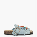 Sandalo open toe Gagliotta in camoscio celeste, maxi fibbia western e frange con perline colorate, suola sughero 4 cm.