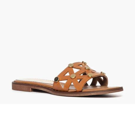 Ciabatta flat Gagliotta in pelle cuoio, fascia geometrica découpage con borchie dorate, tacco 3 cm.