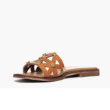 Ciabatta flat Gagliotta in pelle cuoio, fascia geometrica découpage con borchie dorate, tacco 3 cm.