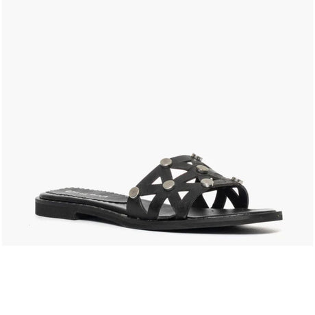 Ciabatta flat Gagliotta in pelle nera, fascia geometrica découpage con borchie argentate, tacco 3 cm.