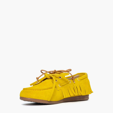 Mocassini in camoscio giallo sole con frange laterali