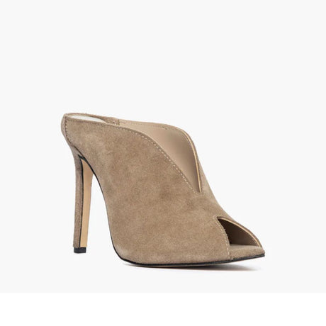 Sabot mule in camoscio taupe con tacco a spillo 10 cm e scollatura a V