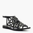 Sandalo gladiator Gagliotta in pelle nera, tomaia a gabbia con borchie argentate.