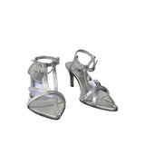 Sandalo Gagliotta GC in pelle laminata argento, fasce a T, tacco a spillo 7 cm, punta a mandorla.