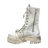 Stivale combat Gagliotta bianco vintage in pelle con lacci, corda intrecciata e suola carrarmato.