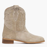 Stivali camperos in camoscio beige con ricamo