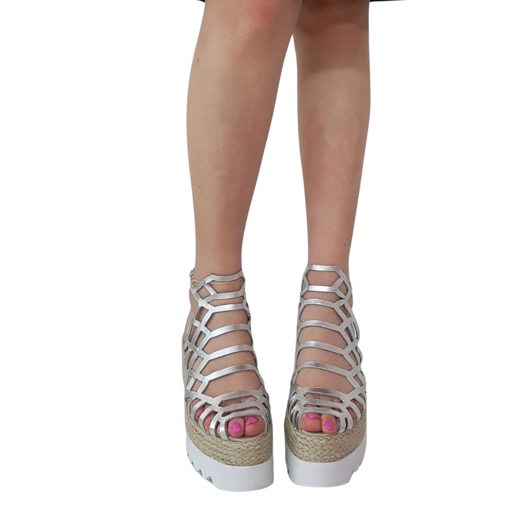 Sandalo gladiator zeppa corda 8,5 cm, in pelle laminata argento