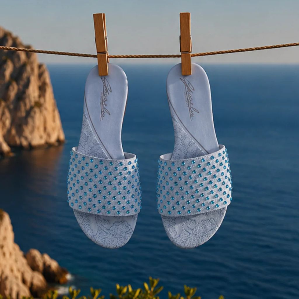 Sandalo Gioselin azzurro con pizzo e strass turchese
