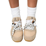 Sneakers Gioselin LOW beige con tomaia in mesh e scamosciato, lacci trekking decorativi e suola gum