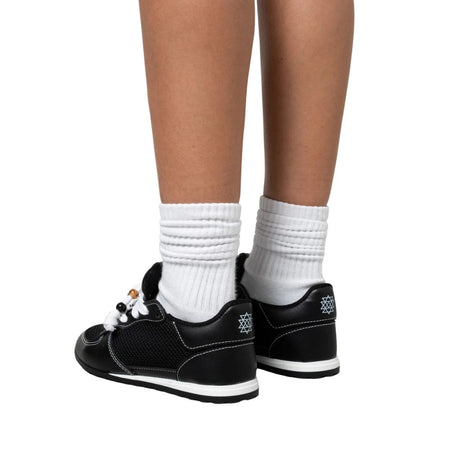 Sneakers Gioselin LOW nere con lacci trekking decorativi, mesh e pannelli in ecopelle