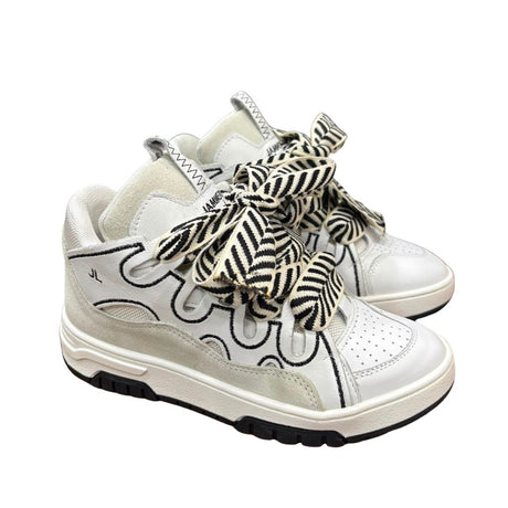 Sneaker Jammers London bianca nera con ricami onde e lacca righe