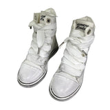 Stivaletto alto in tela bianca vintage Jammers London con lacci oversize e occhielli argento.