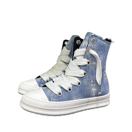 Sneaker alta in canvas denim light destroy con doppio laccio bianco e suola bianca