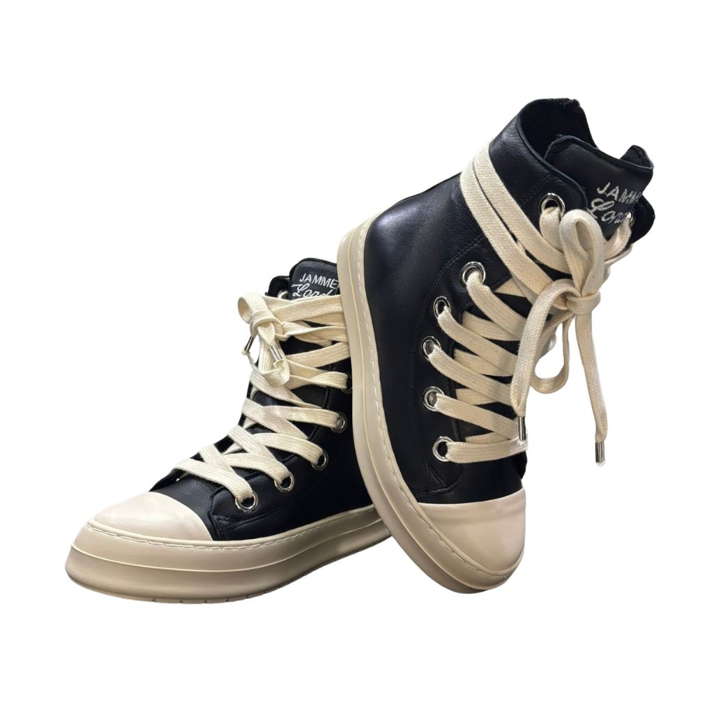 Sneaker Jammers London nera con lacci sottili fondo panna