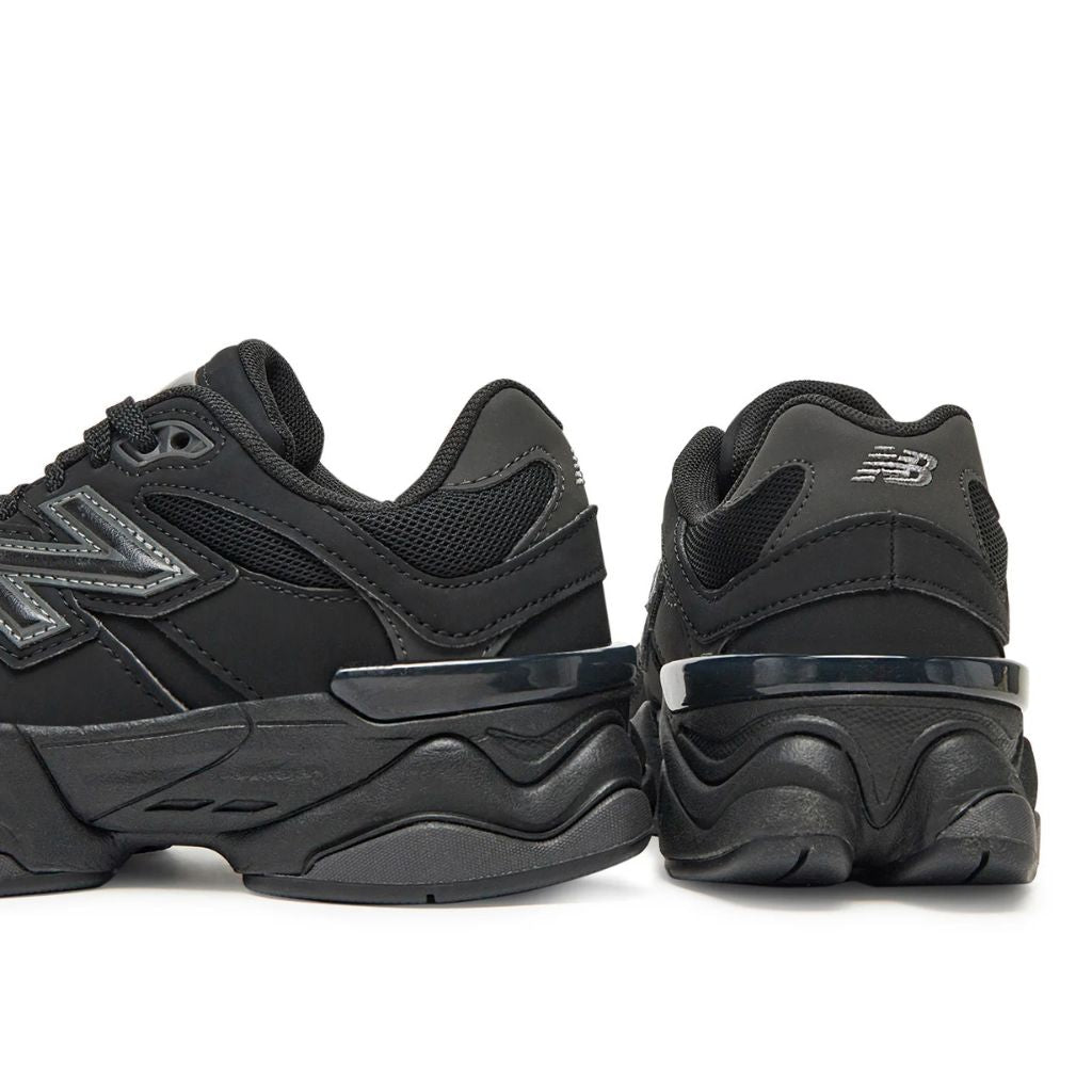 New Balance 9060 Triple Black (GS) GC9060BB