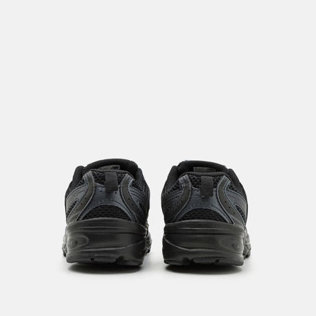 Sneaker New Balance 530 nera