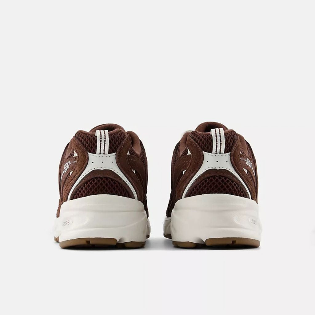 Sneaker New Balance 530 marrone camoscio