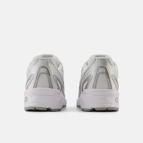 Sneaker New Balance 740 white silver, inserti metallizzati, suola ABZORB.