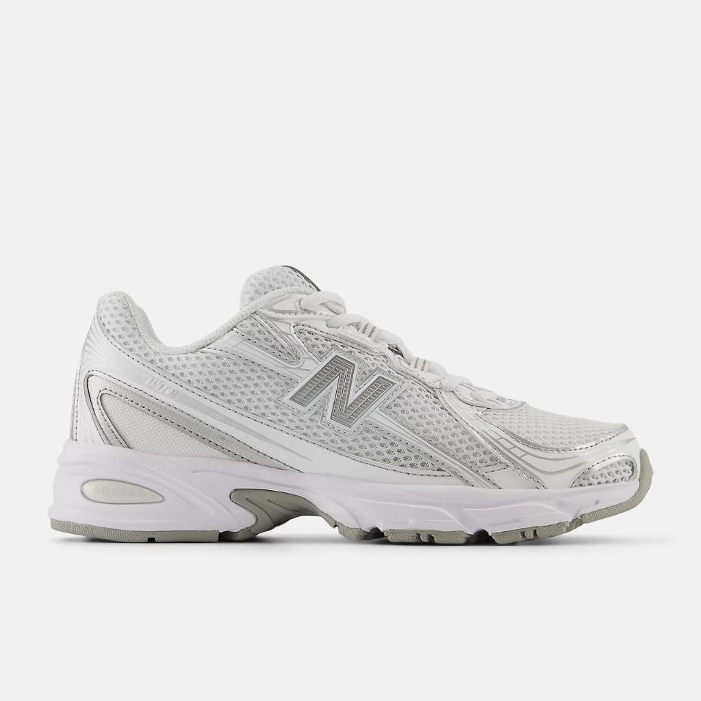 Sneaker New Balance 740 white silver, inserti metallizzati, suola ABZORB.