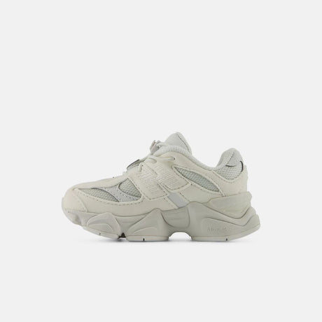Sneaker New Balance 9060 bambino Ice Grey con intersuola ABZORB e chiusura elastica