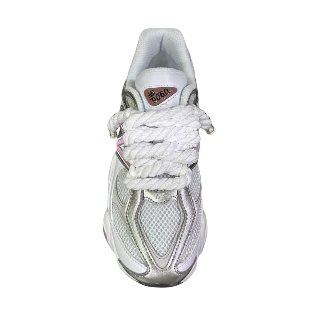 Sneaker New Balance 9060 donna bianco argento e rosa con lacci in corda