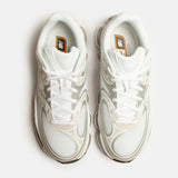 Sneakers New Balance ABZORB 2000 bianche con dettagli azzurri e argento, caratterizzate da tomaia in mesh e suola tecnica ammortizzata con tecnologia ABZORB.