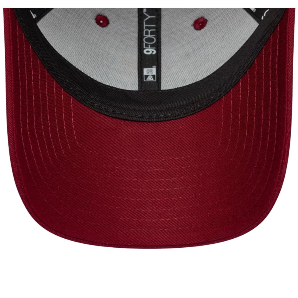 Cappellino New Era 9FORTY FC Barcelona Core rosso scuro con logo ricamato