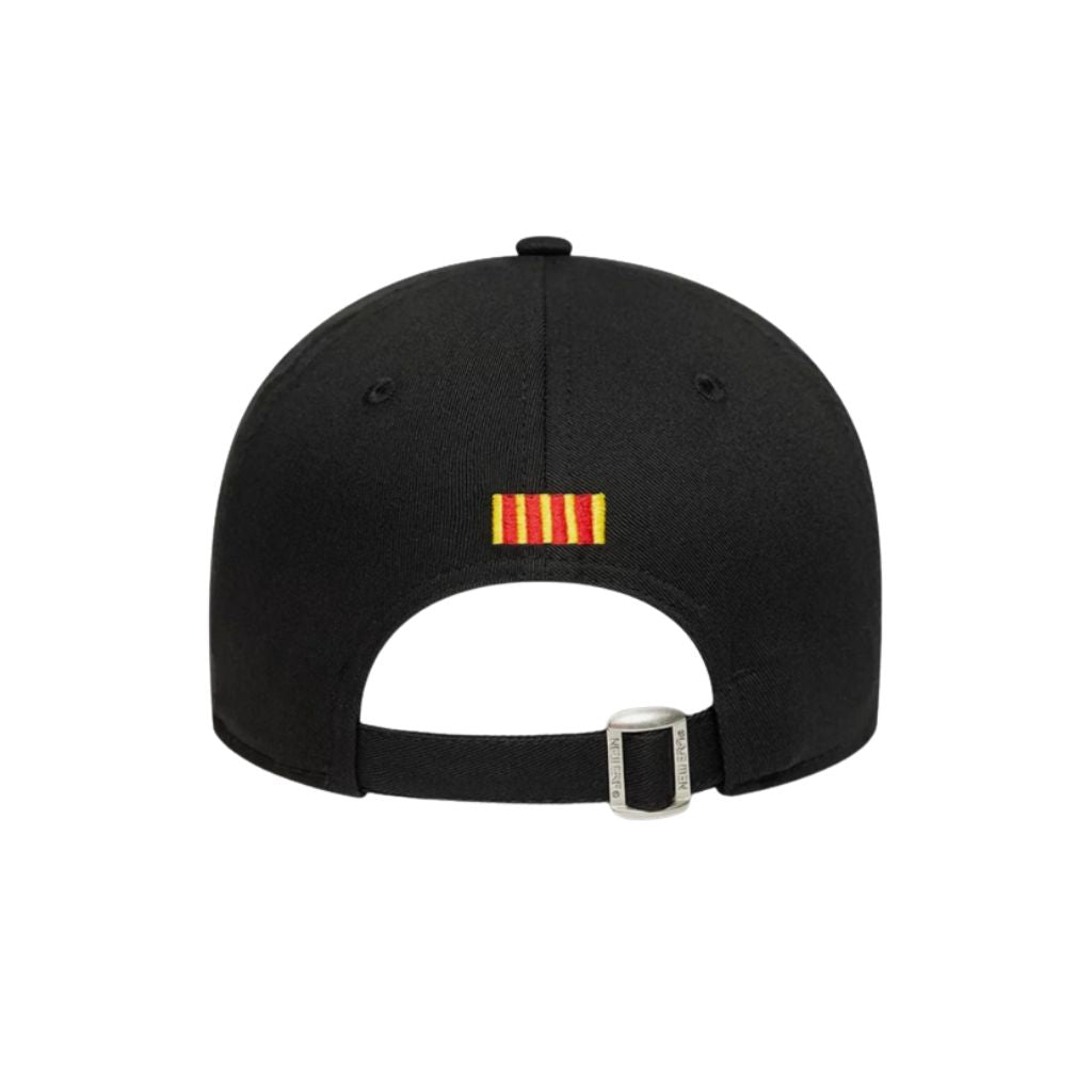 Cappellino New Era 9FORTY FC Barcelona core nero con logo ricamato
