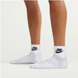 Calzini medi alla caviglia Nike Everyday Essential bianchi