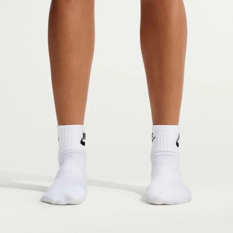 Calzini medi alla caviglia Nike Everyday Essential bianchi