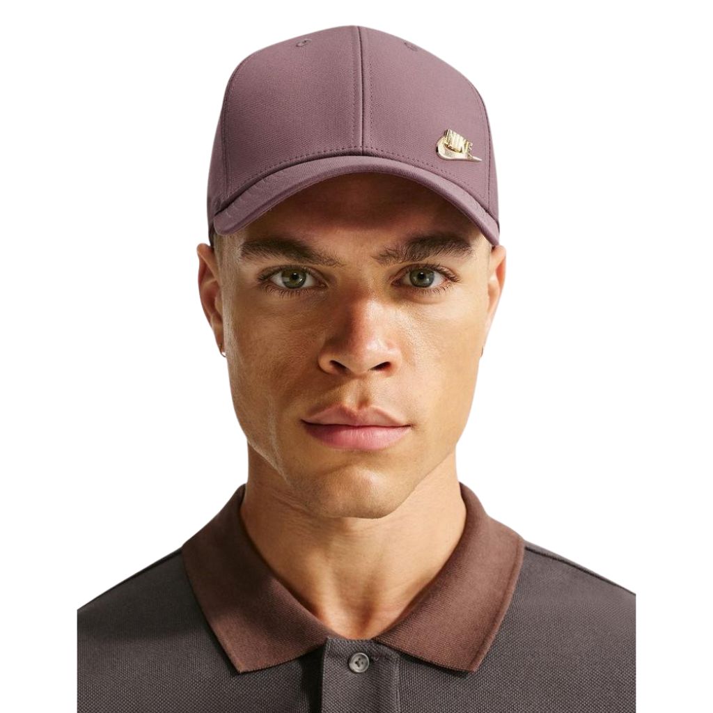 Cappello Nike Club Dri-FIT color rosa cipolla con visiera curva