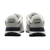 Sneakers da uomo Paciotti 4US bianche in mesh e ecopelle con dettagli color cuoio, logo laterale esteso e suola sportiva tipo running.
