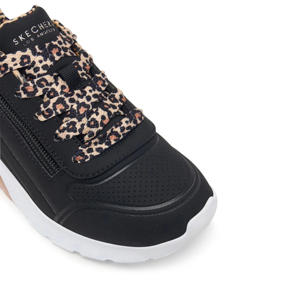 Sneaker Skechers Uno Lite nera con lacci leopardati, vista laterale