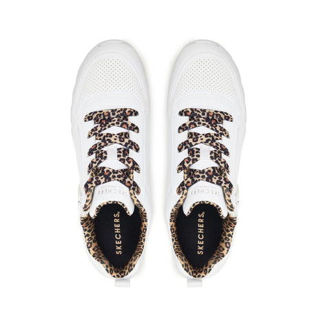 Sneaker Skechers Uno Lite bianca con lacci leopardati, vista laterale