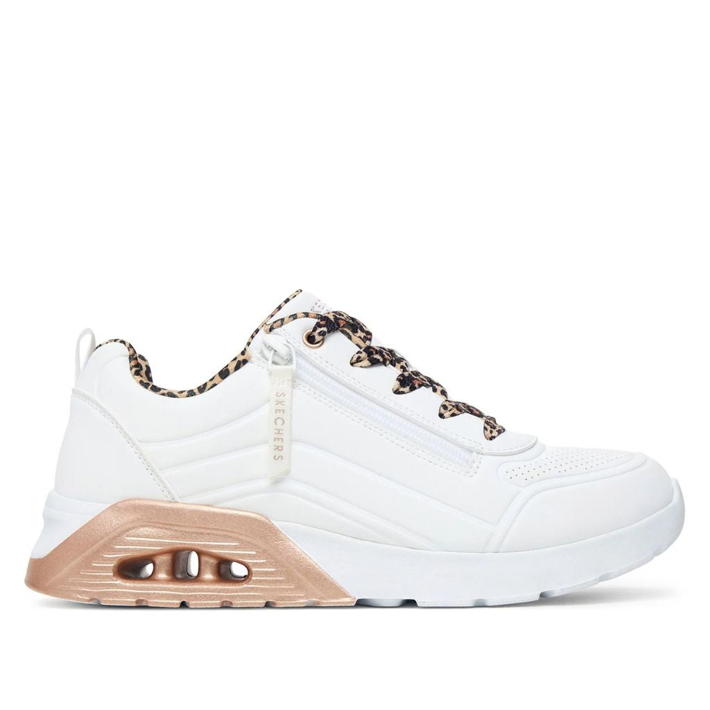 Sneaker Skechers Uno Lite bianca con lacci leopardati, vista laterale