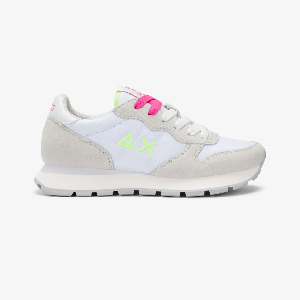 Sneaker Sun68 Ally Solid bianca donna - mesh con riporti scamosciati, logo giallo fluo e laccio fucsia
