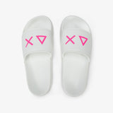 Ciabatte Sun68 in bianco con logo fuxia. Design minimalista e versatile, perfette per il comfort quotidiano