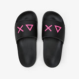 Ciabatte Sun68 in nero con logo fuxia. Design minimalista e versatile, perfette per il comfort quotidiano