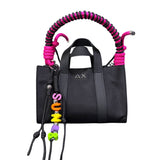 Borsa Sun68 Mini Bag Everyday nero in poliestere con chiusura a sacchetto, tracolla colorata intercambiabile, manico corto e portachiavi coordinato.