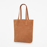 Borsa tote in nabuck zigrinato con manici in pelle e dettagli in metallo dorato opaco.