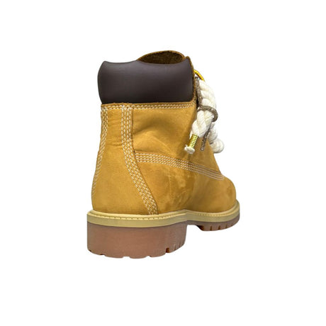 Stivale Timberland in nubuck color miele con lacci a corda beige e brillantini