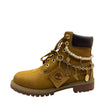 Stivale Timberland wheat classico con catena decorativa e charm dorati
