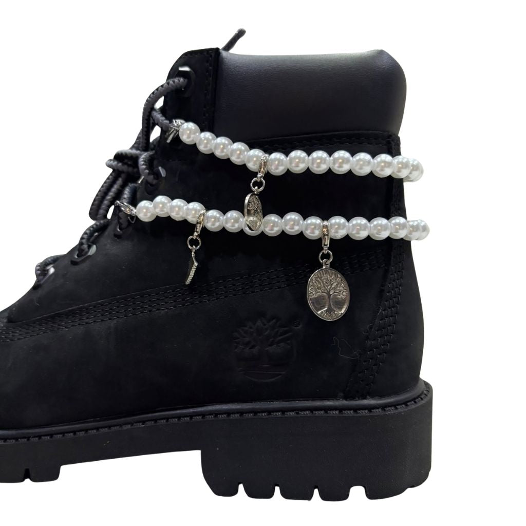 Timberland Stivaletto nero in nubuck con doppio giro di perle e suola carrarmato