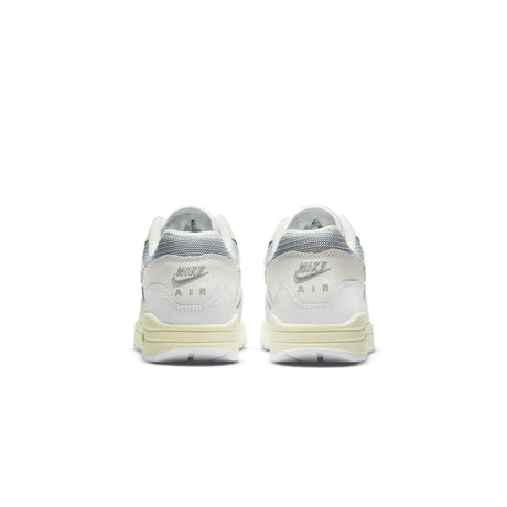 Air Max Patta Waves White DQ0299 100